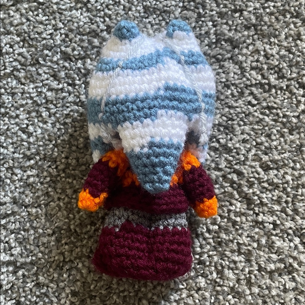Ahsoka Tano Crochet Doll - Picture 2 of 3
